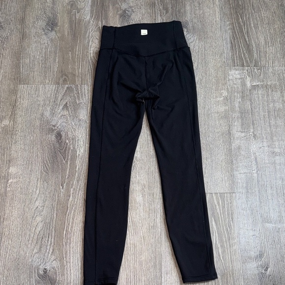 Vuori Studio Pocket Legging-Long - Picture 6 of 9